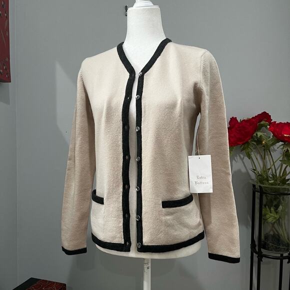 NEW CW Academia Wool V-neck Oversized Cardigan Sweater Cream Charcoal Sz… - Picture 2 of 16